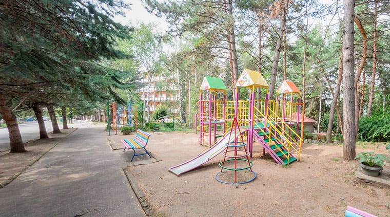 Детская площадка санатория Москва Кисловодск