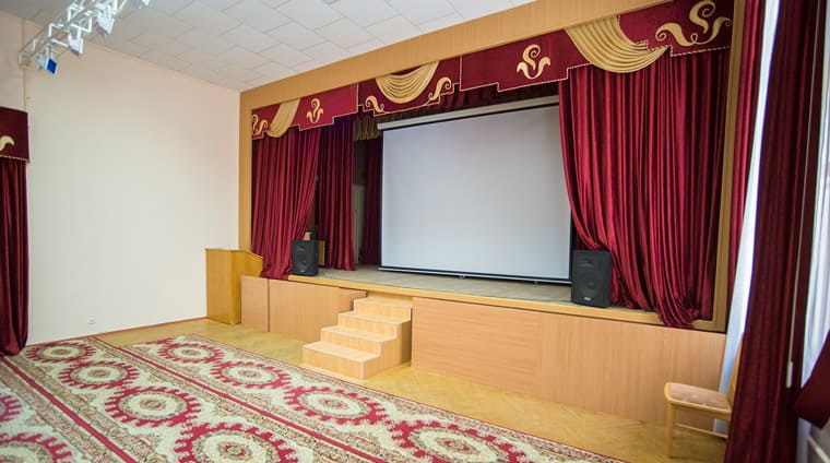 Киноконцертный зал в корпусе №1 санатория Нарзан Кисловодск