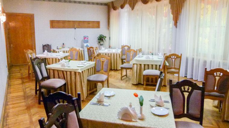 Столовая корпуса №3 санатория Нарзан в Кисловодске