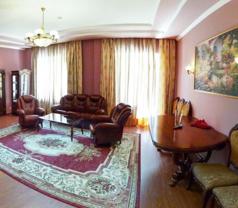 Гостиная номера 2 местные 3 комнатные Апартаменты в санатории Центросоюз-Кисловодск