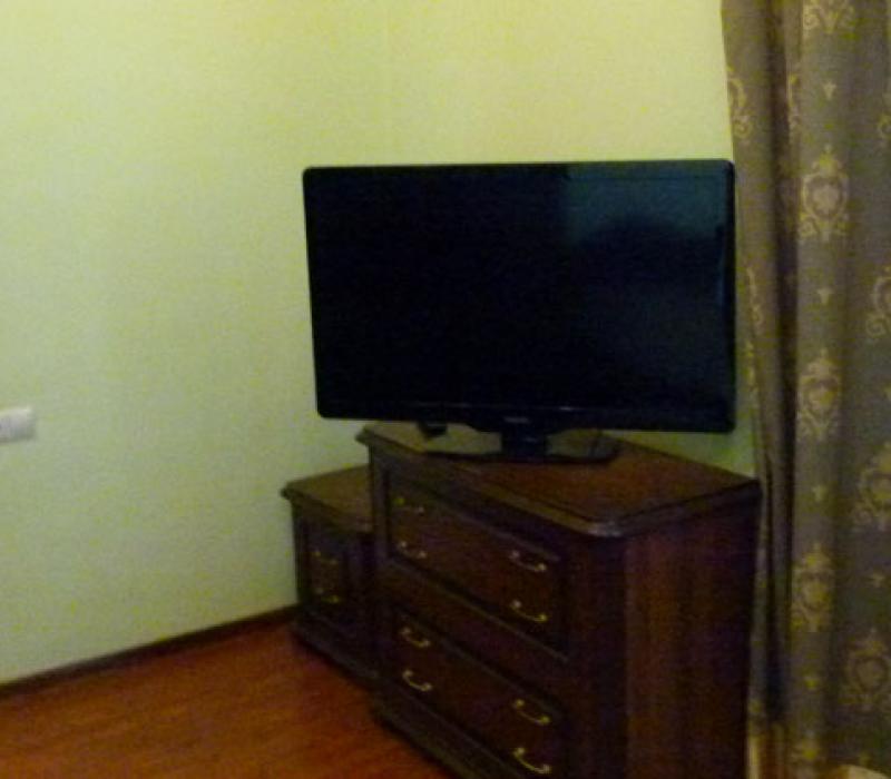 Телевизор в 2 местных 3 комнатных Апартаментах санатория Центросоюз Кисловодска