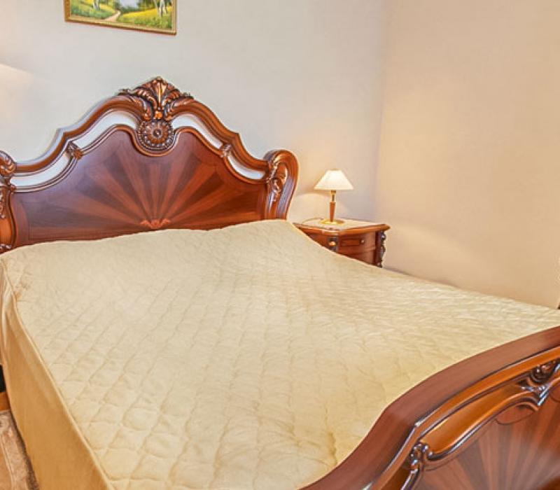Спальня в 2 местном 2 комнатном Полулюксе санатория Долина Нарзанов Кисловодска