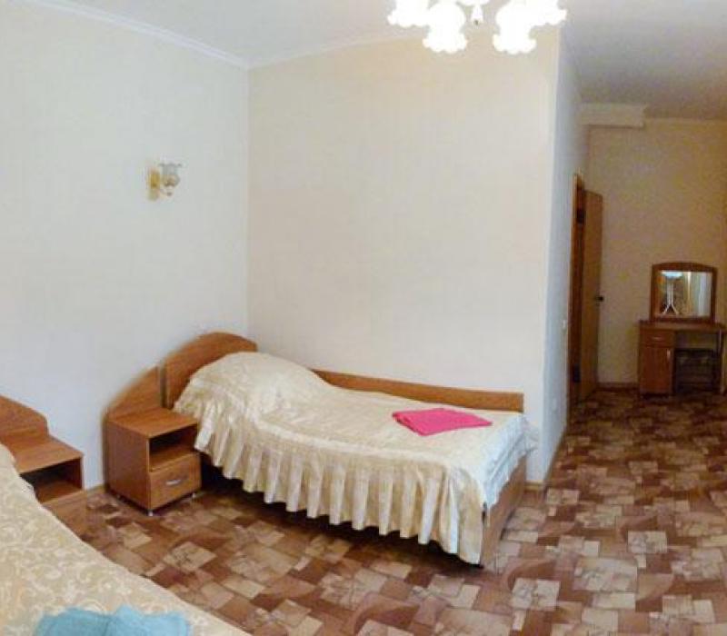 Спальные места в 2 местном 3 комнатном Люксе, Корпус №2 «Горный» санатория Нарзан в Кисловодске