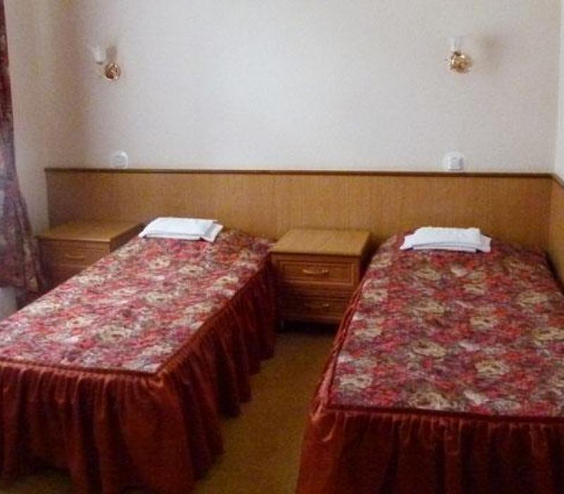 Спальня 2 местного 2 комнатного 1 категории Улучшенного, Корпус №4 «Курортный» в санатории Нарзан Кисловодска