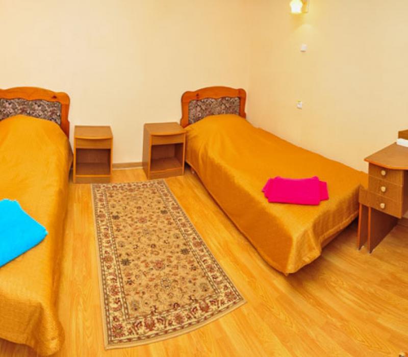 Спальня в 2 местном 2 комнатном Люксе, Корпус №2 «Горный» в санатории Нарзан. Кисловодск