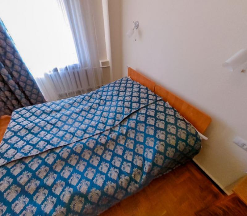 Вторая спальня в 2 местном 3 комнатном Люксе (№ 71,81), Корпус 1 санатория Узбекистан. Кисловодск