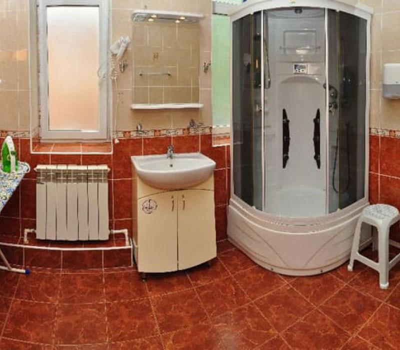 Ванная комната 2 местного 2 комнатного Люкса, Корпус №4 «Курортный» в санаторий Нарзан. Кисловодск